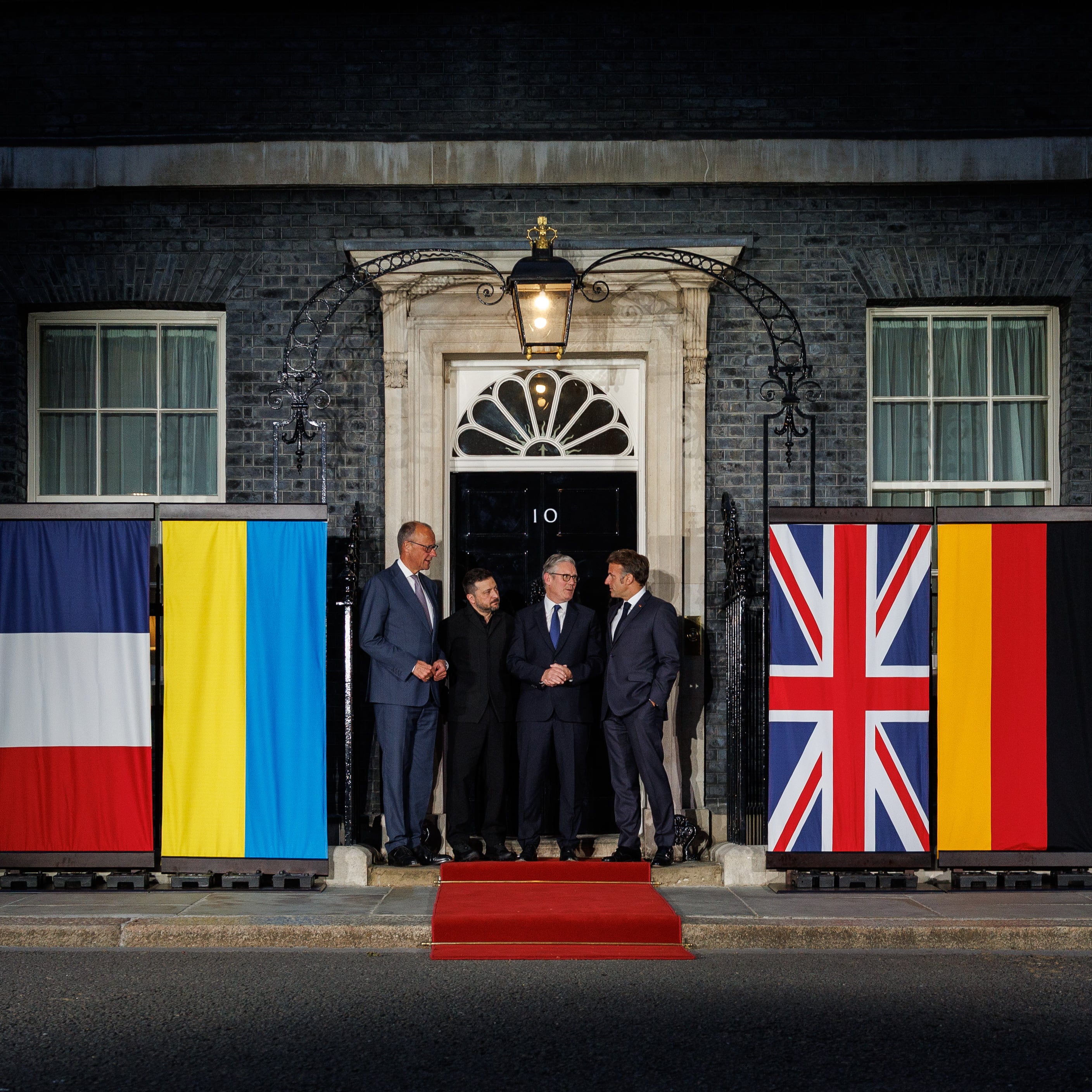 Ukrainian President Zelenskyy continues diplomatic efforts and outlines strategic positions