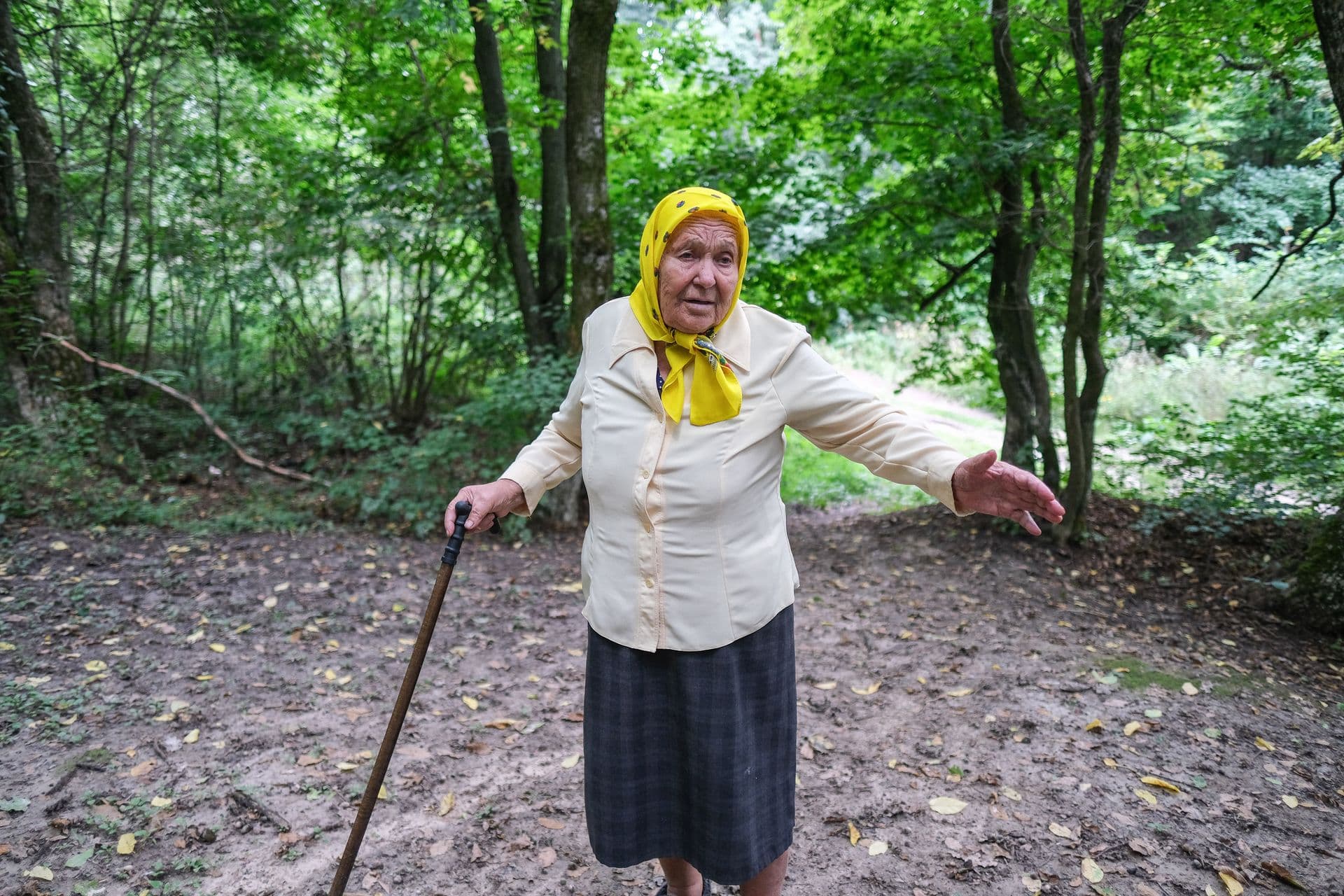 Казнь голых девушек 