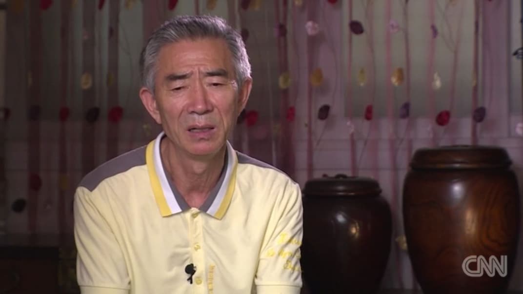 Чан Йончин дает интервью телеканалу CNN, 2017 год