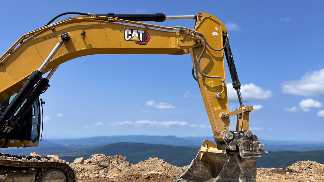 Боротьба з вітряками. Як нардеп-ексрегіонал Єфімов забудовує карпатську полонину