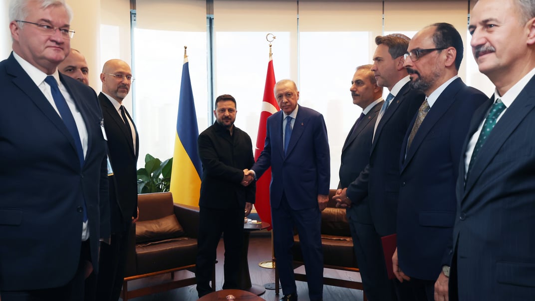 Президент Туреччини Реджеп Таїп Ердоган зустрічається з Президентом України Володимиром Зеленським на полях 81-ї сесії Генеральної Асамблеї Організації Об'єднаних Націй у Нью-Йорку, США, 23 вересня 2026 року Президент Туреччини Реджеп Таїп Ердоган зустрічається з Президентом України Володимиром Зеленським на полях 81-ї сесії Генеральної Асамблеї Організації Об'єднаних Націй у Нью-Йорку, США, 23 вересня 2026 року