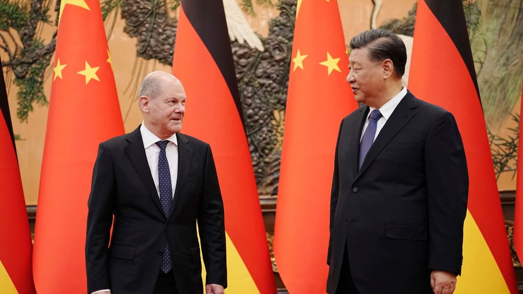 Канцлер Німеччини Олаф Шольц з главою КНР Сі Цзіньпіном, Пекін, 4 листопада 2022 року