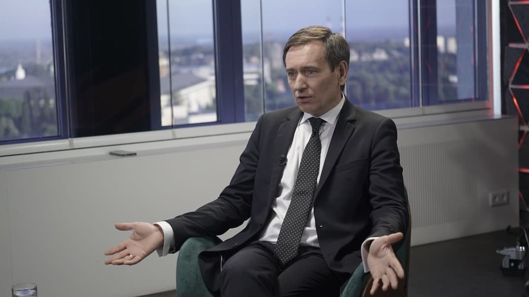 Представитель президента в Конституционном Суде, народный депутат Федор Вениславский в студии hromadske, Киев. 28 июня 2021 года