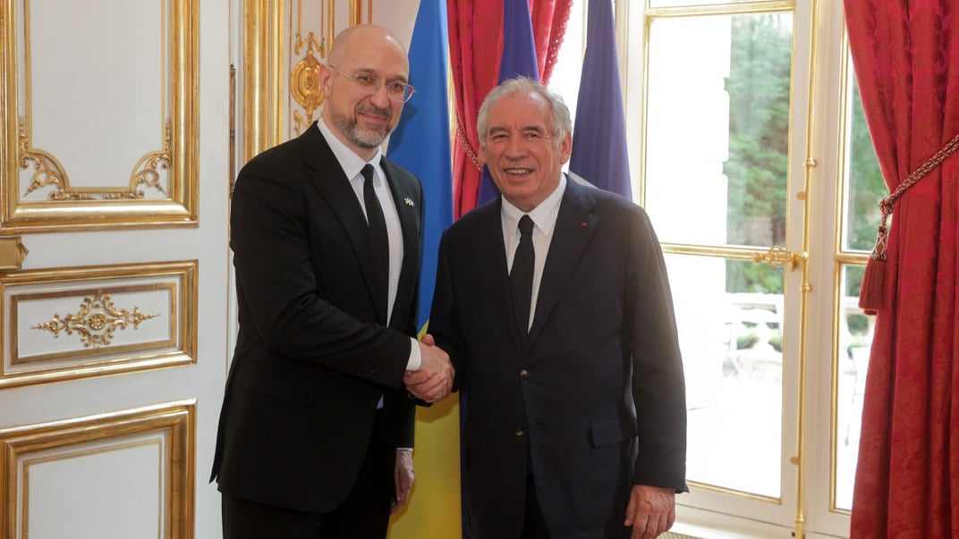Прем’єр-міністри України та Франції Денис Шмигаль і Франсуа Байру