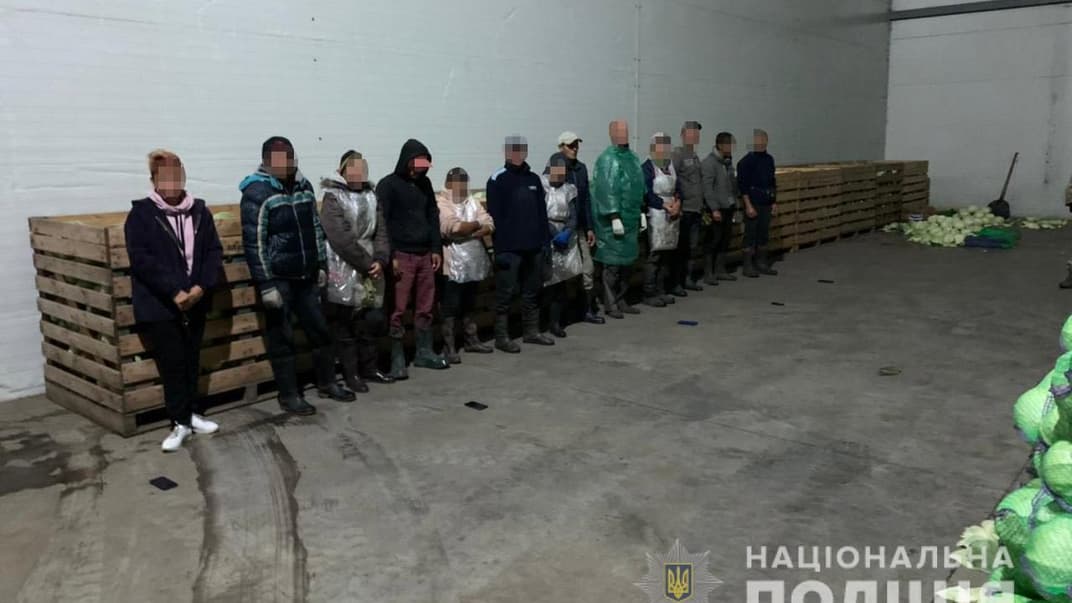 В Днепропетровской области обнаружили еще один факт трудового рабства: освободили 60 человек