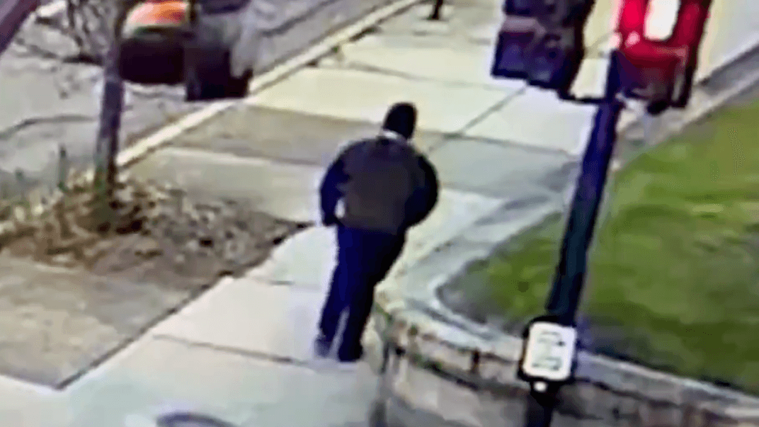 Людина, яка, ймовірно, вчинила стрілянину в Університеті Брауна у США Людина, яка, ймовірно, вчинила стрілянину в Університеті Брауна у США