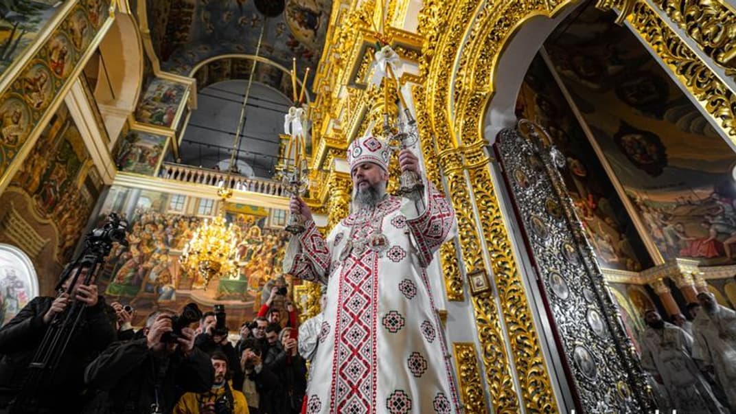 Предстоятель ПЦУ Епіфаній проводить перше різдвяне богослужіння в Успенському соборі лаври, 7 січня 2023 року
