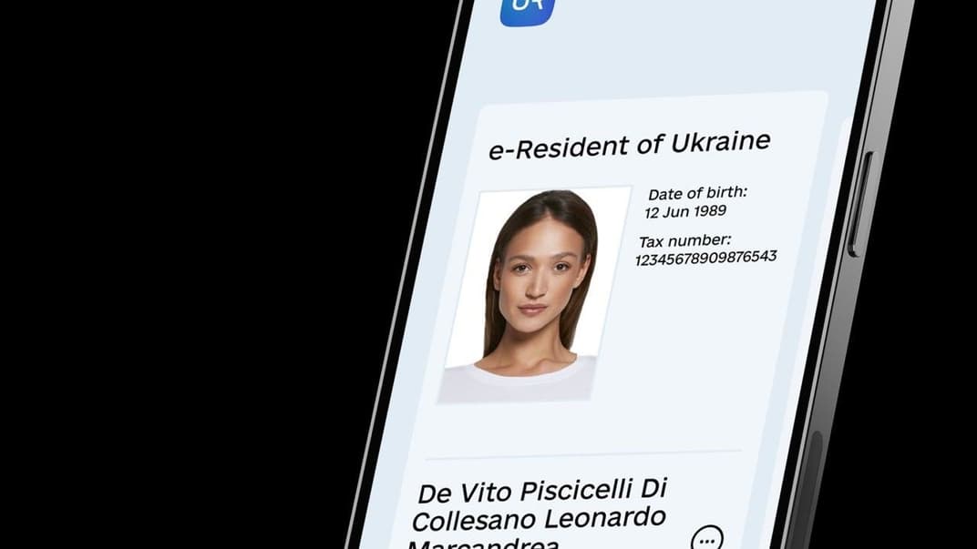 В Украине запустили бета-тест электронного резидентства