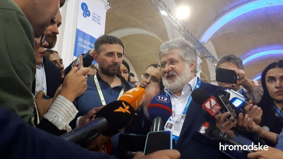 Ігор Коломойський у кулуарах форуму YES у Києві 13 вересня