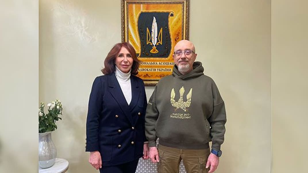 Голова Національної асоціації адвокатів України та Ради адвокатів України Лідія Ізовітова та ексміністр оборони України Олексій Резніков