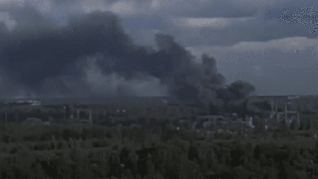 Украинские военные ударили по складам боеприпасов в Брянской области рф