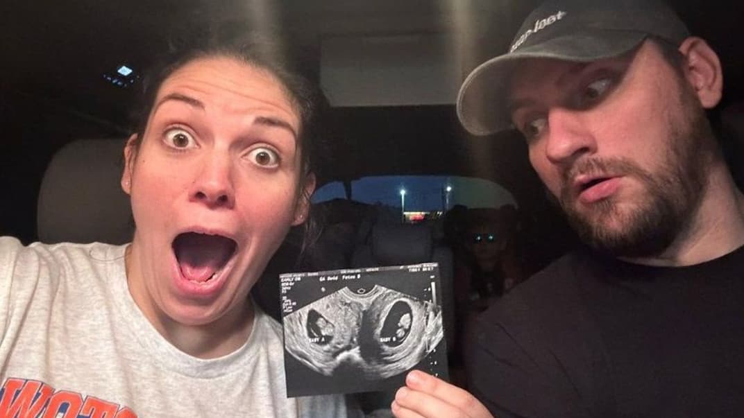 Американка з двома матками завагітніла в обох одночасно