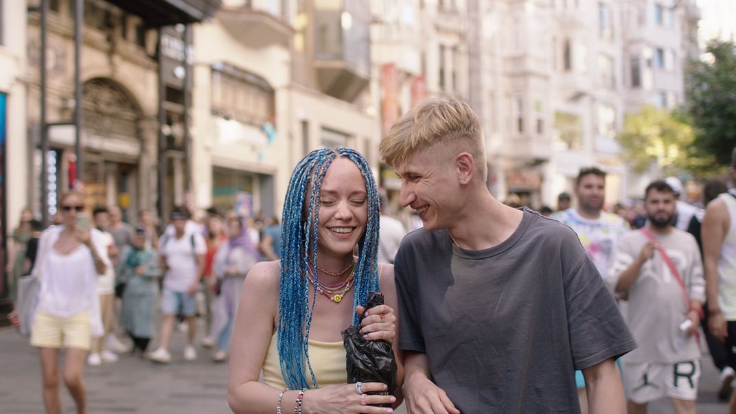 Кадр із фільму «Глухі коханці»