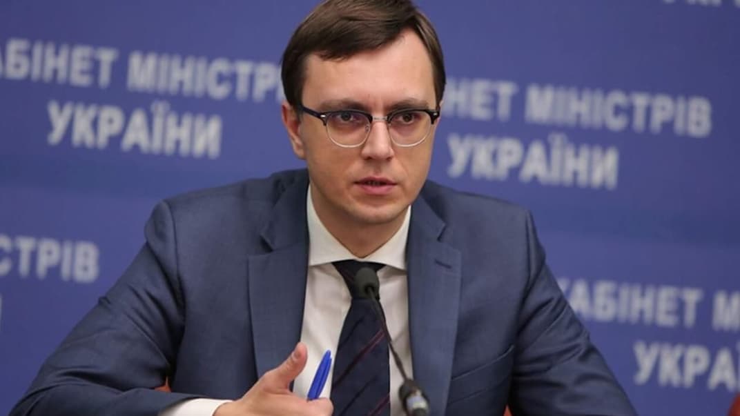 Колишній міністр інфраструктури ВолодимируОмелян