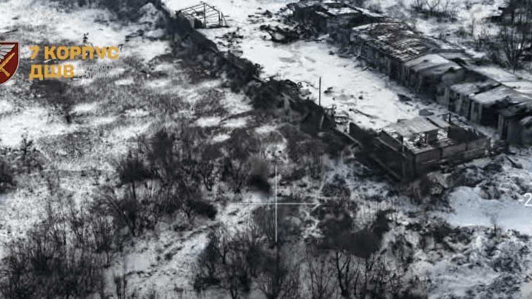 В ДШВ показали работу дронов в Покровске Донецкой области