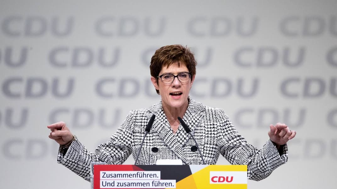 Лидер немецкой партии Христианско-демократический союз Аннегрет Кремп-Карренбауэр, Гамбург, Германия, 7 декабря 2018