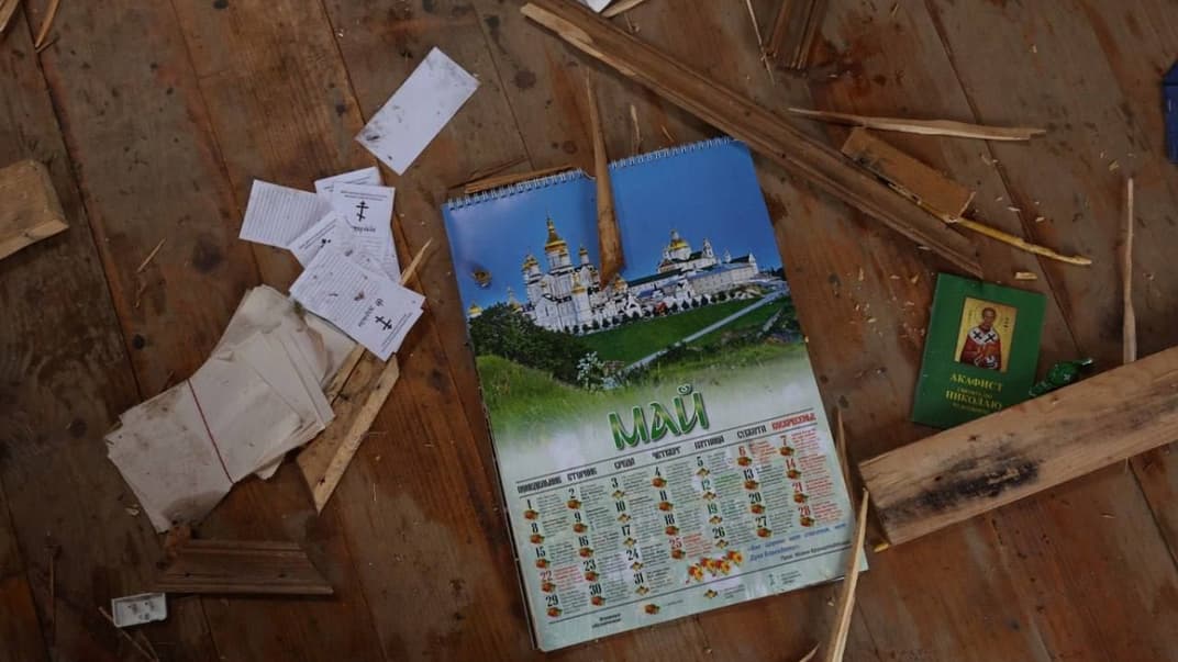 Во Львове демонтировали самовольно построенную церковь УПЦ МП в жилом массиве Сихов