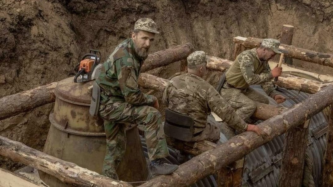 Ілюстративне фото. Військові 23 інженерно-позиційного полку зводять фортифікації