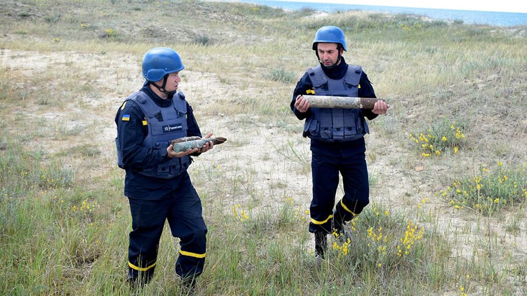 У Миколаївській області рятувальники знищують снаряди та авіабомби, 23 травня 2020 року