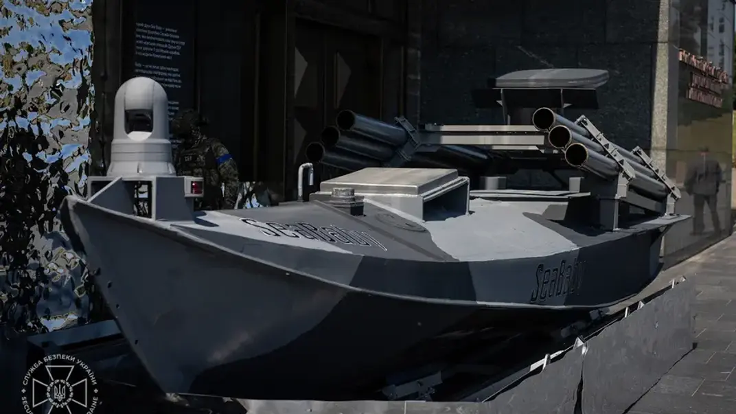 Морской дрон Sea Baby, оснащенный реактивной системой «Град»