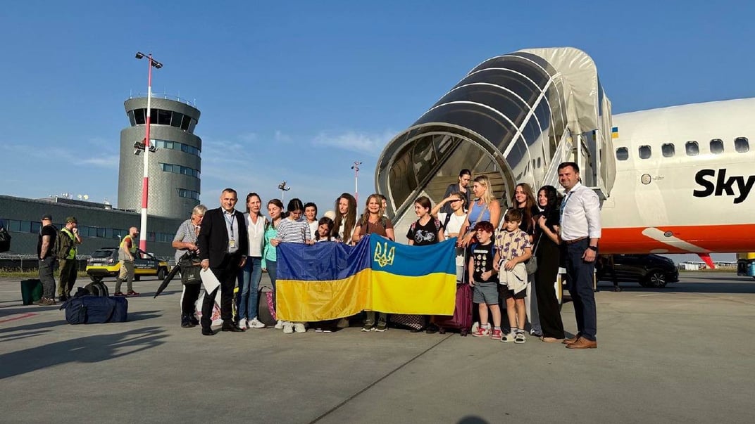 Украина эвакуировала из Ливана еще 25 украинцев