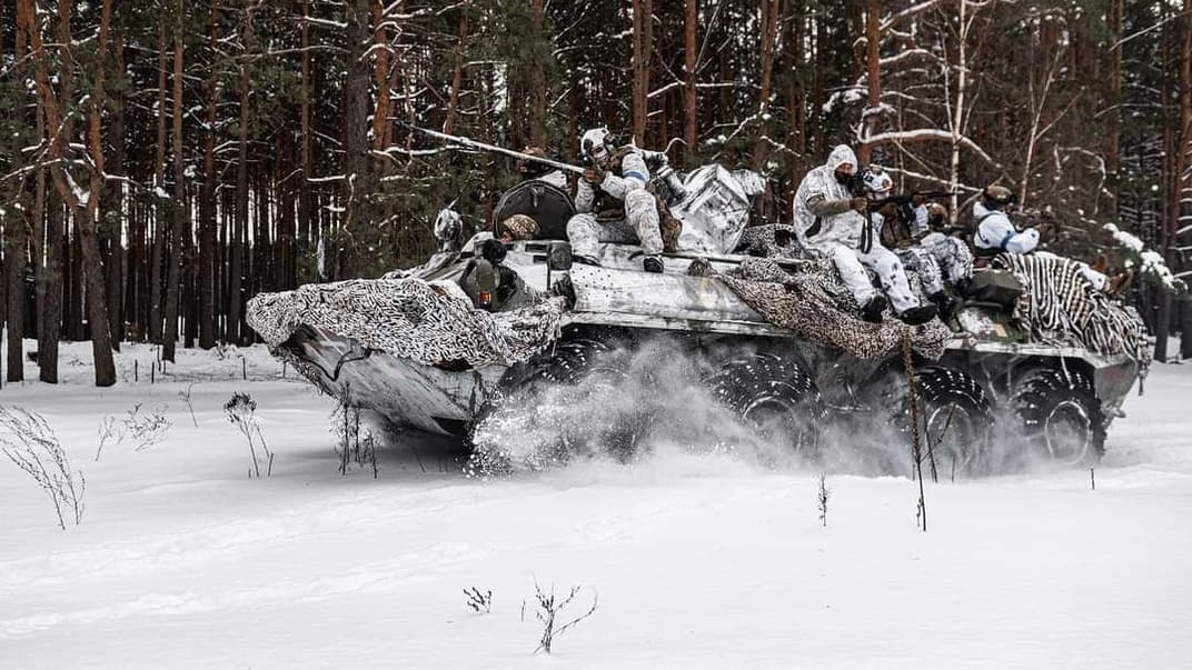 Українські військові та техніка. Ілюстративне фото