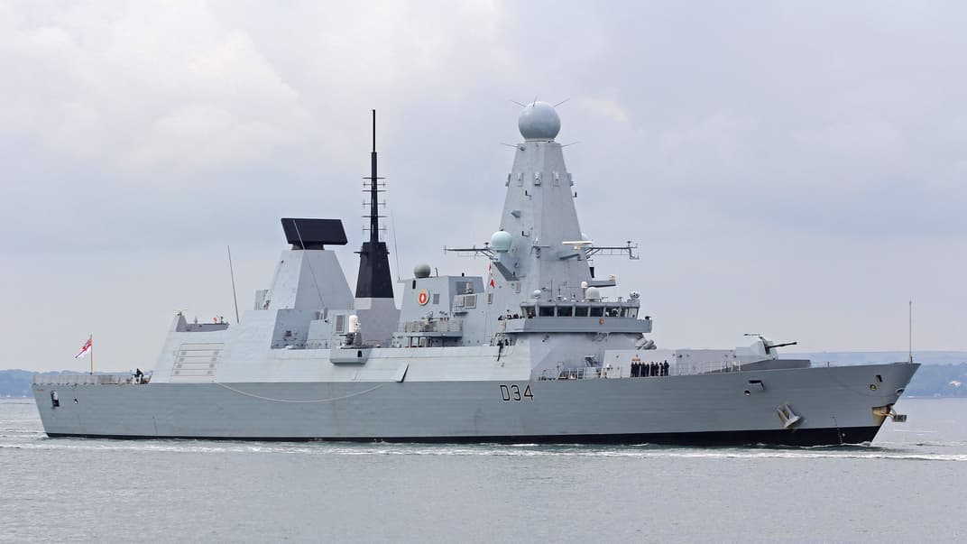 Эсминец HMS Diamond Королевского флота Великобритании