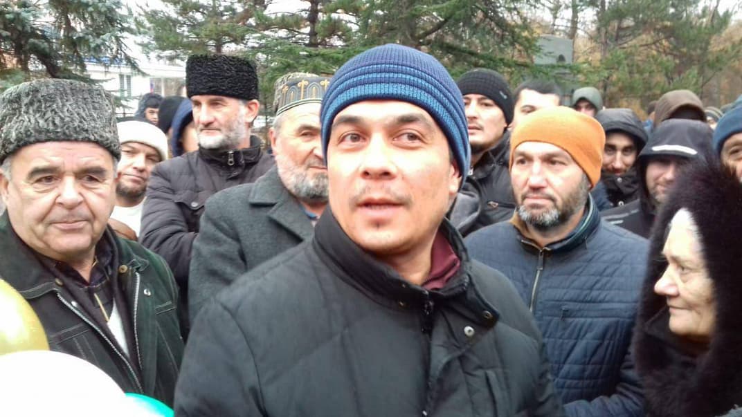 Адвокат Еміль Курбедінов вийшов після арешту, 11 грудня 2018