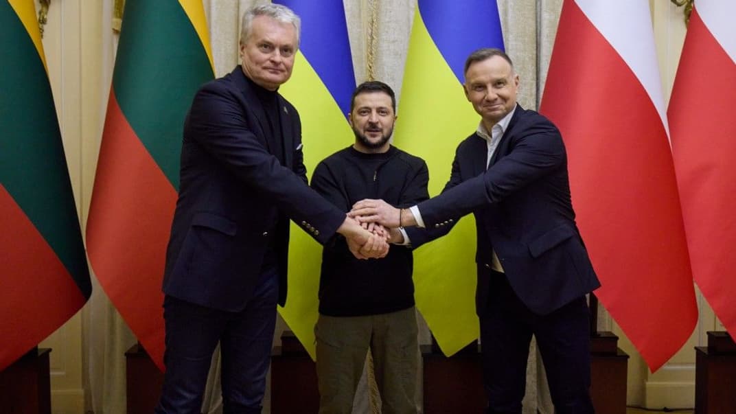 Президенти Литви, України та Польщі на зустрічі у Львові, 11 січня 2023 року