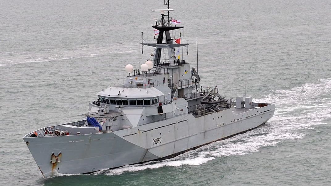 Один из патрульных катеров Королевских военно-морских сил HMS Severn, отправленных к острову Джерси. Иллюстративное фото