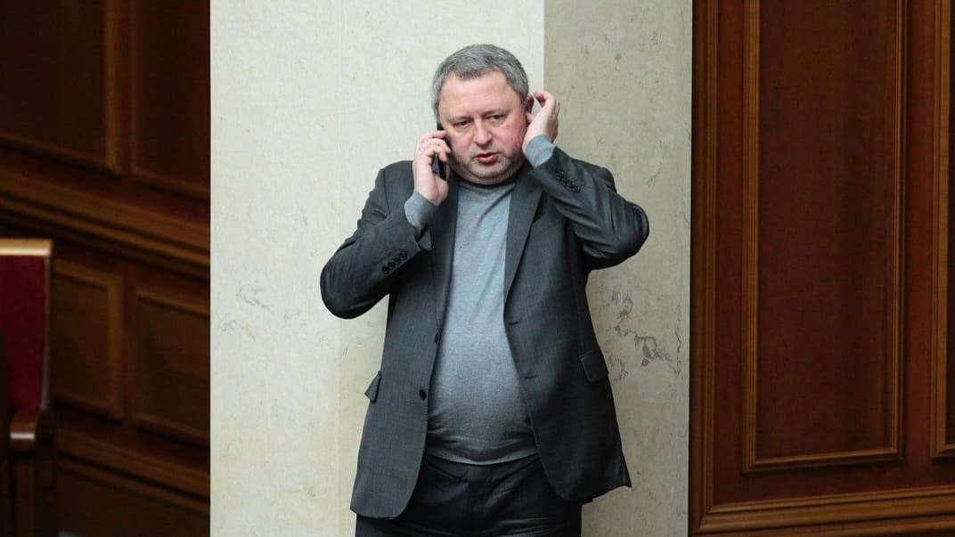 Народный депутат Украины Андрей Костин во время заседания Верховной Рады Украины, в Киеве, 17 февраля 2022 года