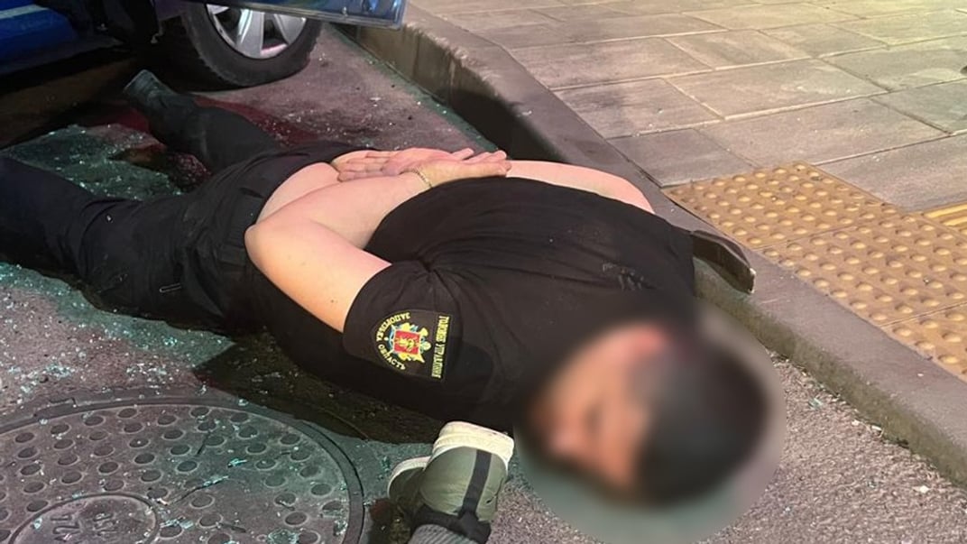 У Запоріжжі банда наркоторговців для конспірації використовувала форму