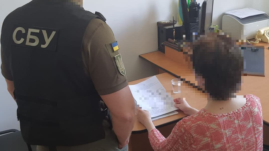 Працівниця вишу, якій вручили підозру в проросійській пропаганді