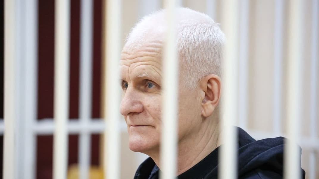 Олесь Беляцький у суді