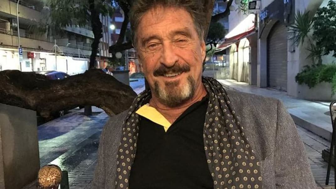 Разработчик антивируса McAfee технологический бизнесмен Макафи