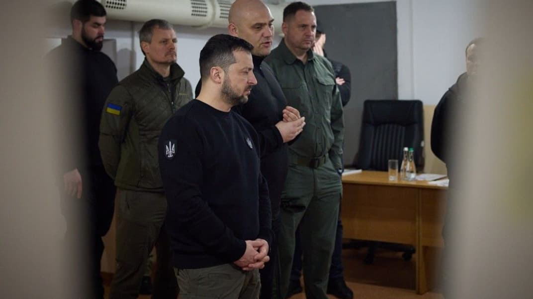 Володимир Зеленський під час візиту до Нікополя на Дніпропетровщині, 27 березня 2023 року