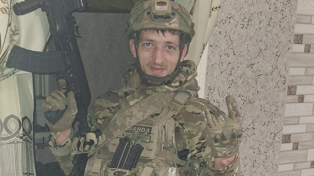 Военный Дмитрий Масловский, погибший в рукопашном бою с оккупантом Военный Дмитрий Масловский, погибший в рукопашном бою с оккупантом