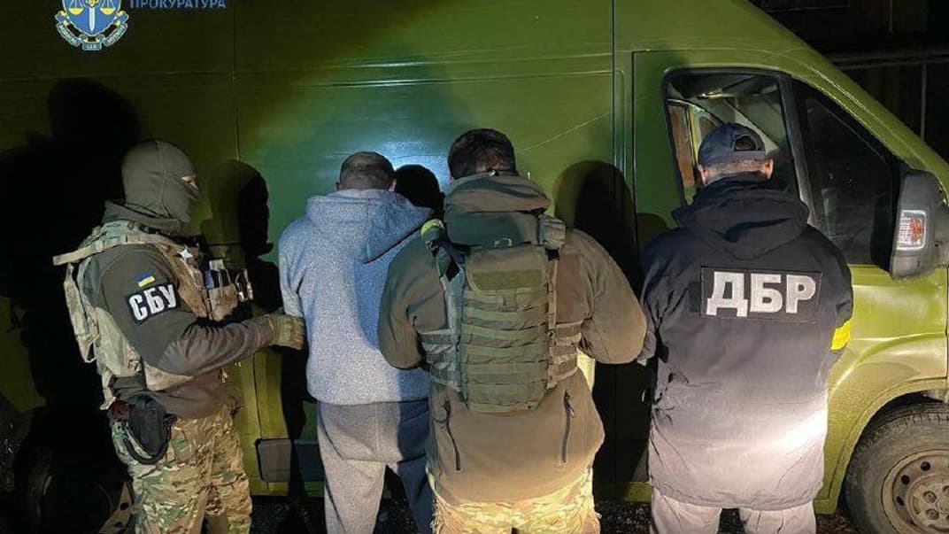 Затримання чоловіка, який випустив ув'язнених з ізолятора у Херсоні