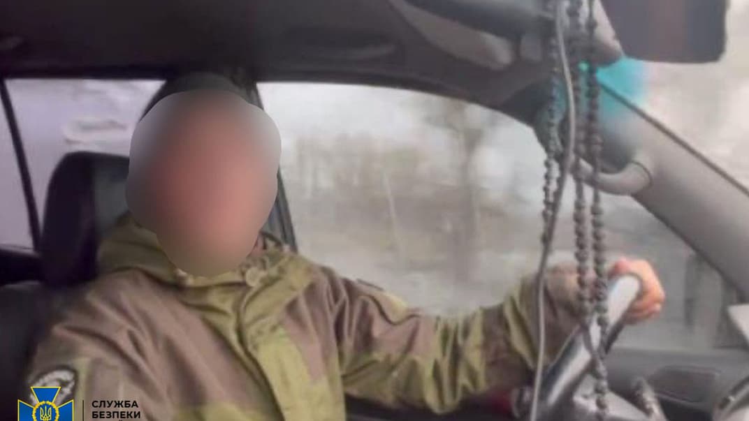 Так званий волонтер, який збирав кошти для потреб російсько-окупаційних військ