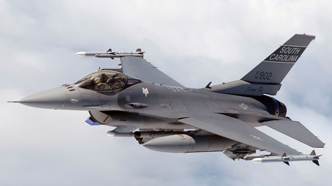 Ілюстративне фото. F-16C під час польоту 