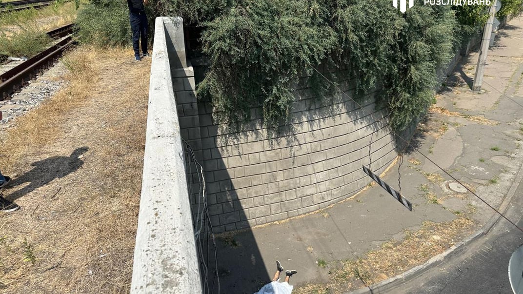 У Миколаєві чоловік насмерть стрибнув з моста, тікаючи від ТЦК