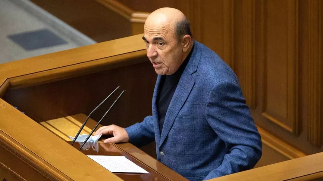 Бывший народный депутат Вадим Рабинович во время заседания Верховной Рады в Киеве, 15 сентября 2020 года