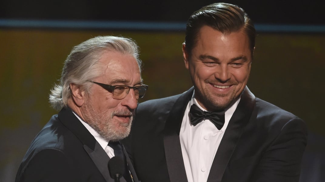Роберт Де Ниро (справа) и Леонардо Ди Каприо на 26-й ежегодной церемонии вручения премии Гильдии киноактеров, 2020 год