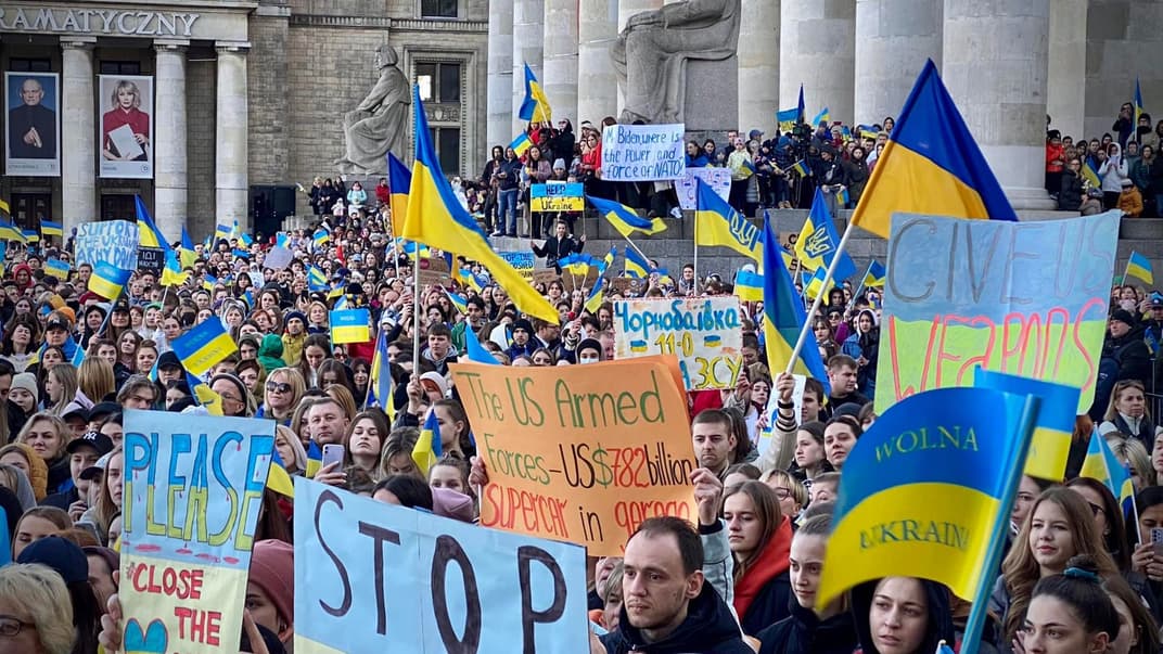 Акция в поддержку Украины в Варшаве