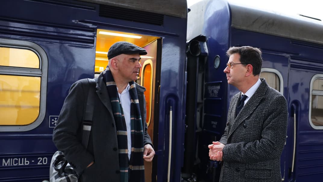 Колишній президент Швейцарії Ален Берсе (ліворуч), Київ, 20 лютого 2024 року