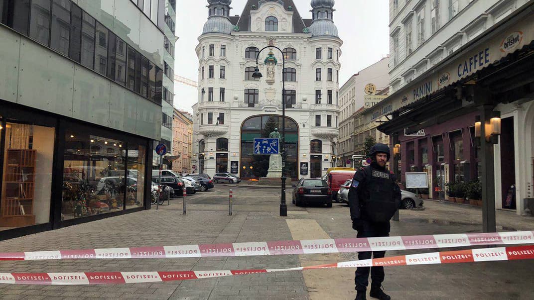 Біля ресторану Figlmüller у центрі Відня сталася стрілянина