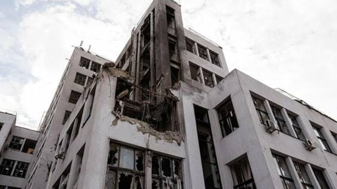 Пошкодження у будівлі Держпрому у Харкові внаслідок російської атаки