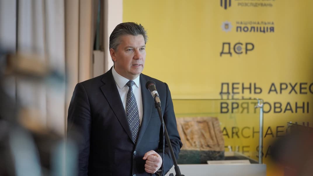 Ростислав Карандеев