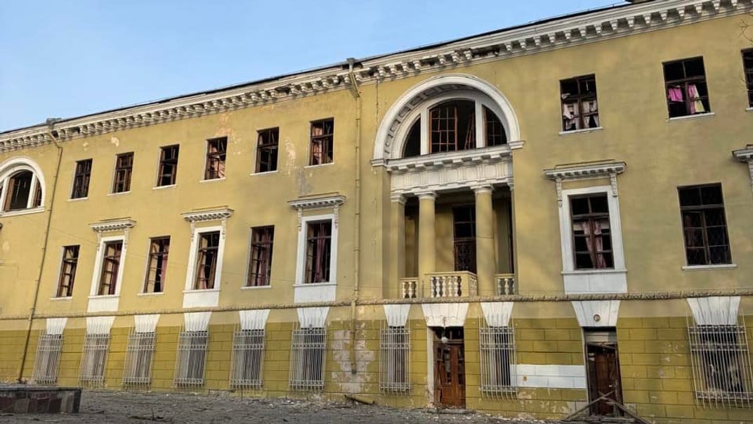 Повреждена историческая постройка в Днепре в результате российского обстрела