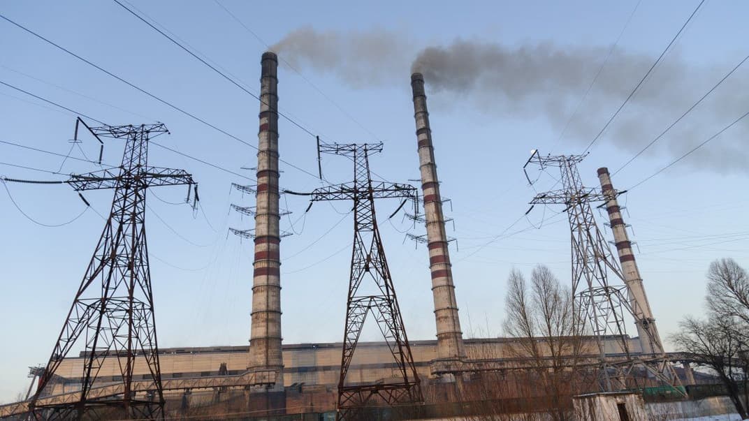 Бурштинська ТЕС поблизу міста Бурштин (Івано-Франківська область), 24 лютого 2021 року